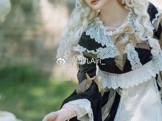 仙九Airi的清纯之旅:唯美图集资源带你领略心灵的宁静.txt