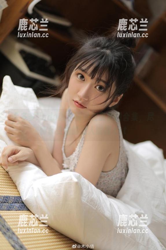 余多多Dudu舰长福利极致套图合集，尽情享受她的迷人瞬间.txt