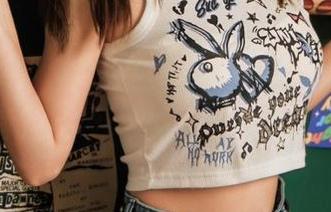 克拉女神 - 揭秘！最新颖儿裤里丝图集，完美诠释了当代女性的自信与优雅风范。.txt
