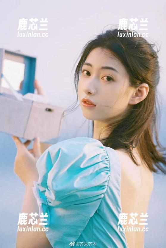 兔玩映画独家发布白丝猫咪写真全集，心动瞬间大揭秘.txt