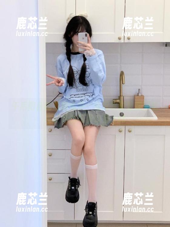 午后阳台的私房情愫：兔玩映画呈现回忆与幻想的写真合集.txt
