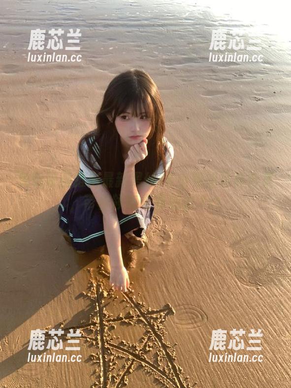 兔玩映画推出最新黑丝JK小姐姐写真合集，带你领略青春魅力.txt