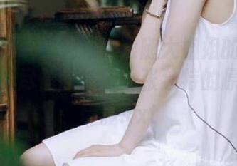 感受兔玩映画魅力：跟随大姐姐的包臀裙作品集，尽情欣赏每一张独特的原图与风情。.txt