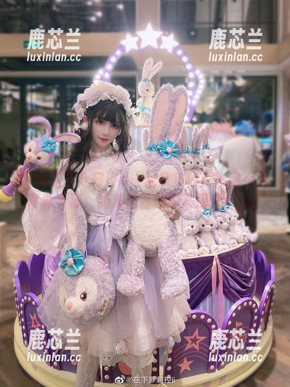 跟随在下萝莉控ii一起欣赏倩女幽魂手游写真资源，绝美画面等你来探索！.txt