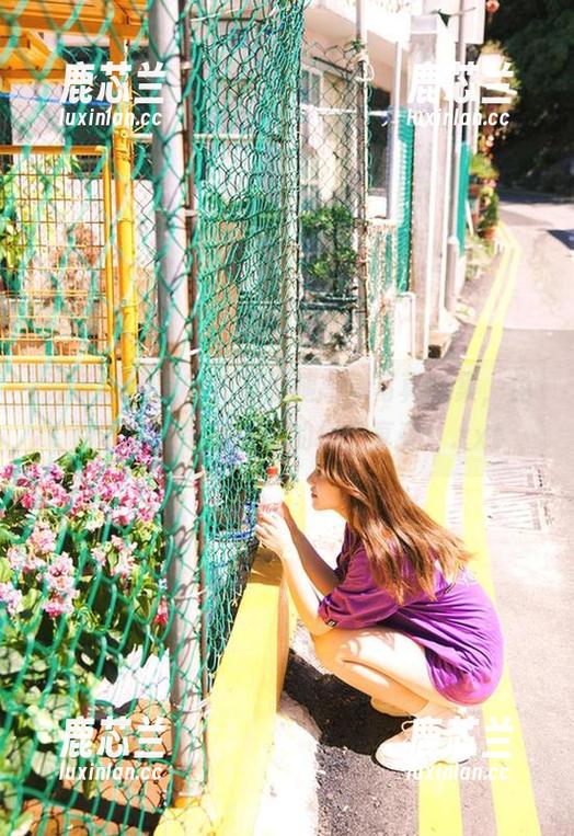 头条女神 - COCO长腿高清写真合集，免费下载，带来独特的视觉享受！.txt