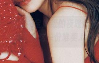 微密圈 - 捕捉奶宝妹纸的夜晚泳池写真，快来下载这一份唯美.txt