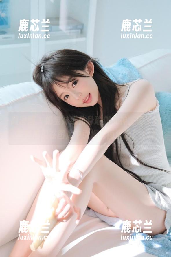 微密圈 - 奶宝妹纸化身瑜伽女神，美少妇写真展现在图库中引爆时尚潮流！.txt