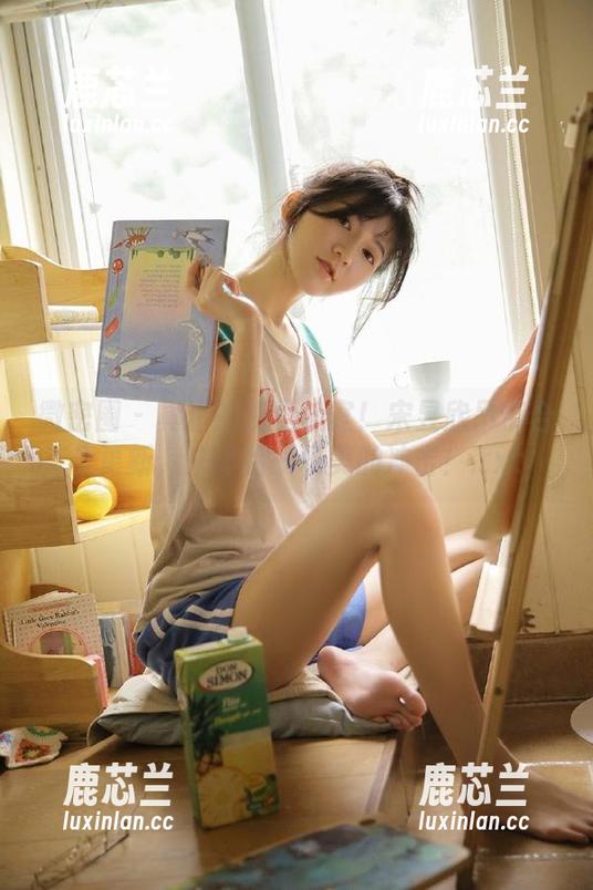 微密圈 - 真正的视觉盛宴！宋昱欣吊带合集更新，来体验一场美的冲击！.txt