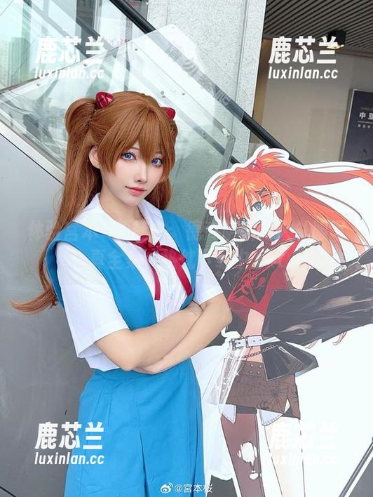 宫本桜 体验宫本桜的魅力:德克萨斯同人礼服写真全集,热忱下载中.txt