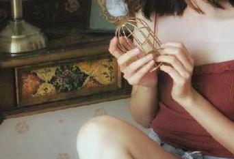 微密圈 - 甜心写真合集更新,宸大小姐又把我们带入梦幻甜美的世界!.txt