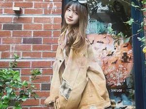 少女秩序 - 每天更新晞可日常的精美美图,让你轻松获取资源.txt