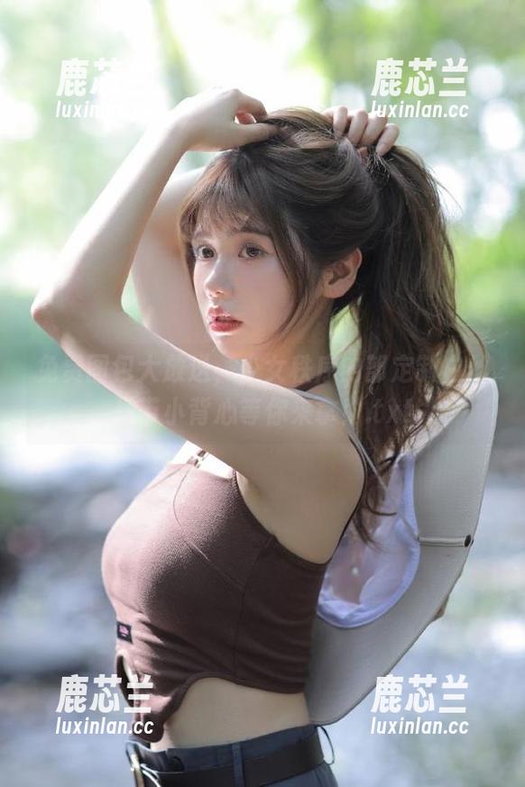 免费图包大放送，少女秩序内部定制白丝吊带小背心等你来拿！.txt