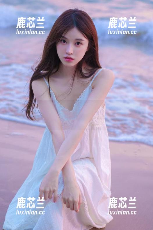 少女秩序的猫猫美图，真是写真界的一股清流，太惊艳了！.txt