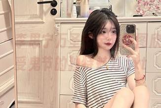 尤果网 - 李思宁万圣节全套原图欣赏，感受鬼节的独特魅力.txt