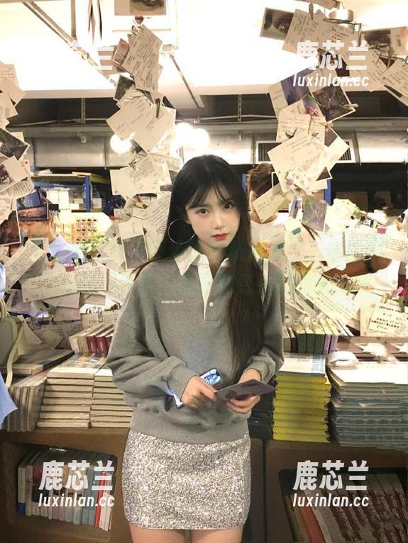 尤果网 - 探索颜爱泽的私房美图，体操服下的曼妙身姿，青春气息扑面而来.txt