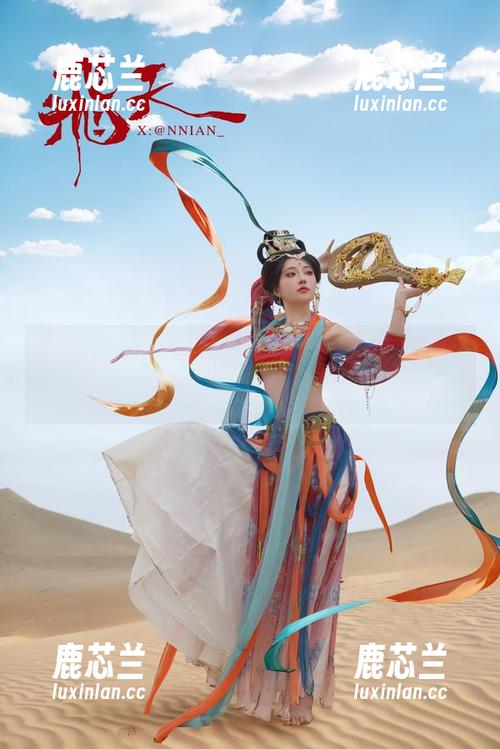 年年Nnian私拍连衣裙套图，释放你的内在美，感受自信与优雅并存.txt