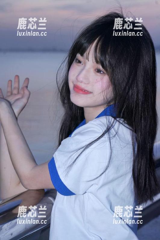 微密圈 - 徐莉芝Booty的男友照片，作品虽美却道出了许多不堪的幕后真相.txt