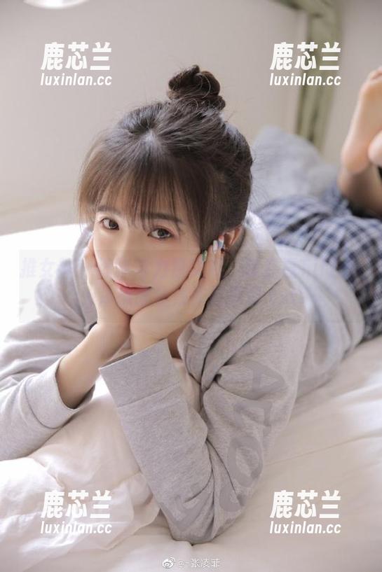 推女神-陈嘉嘉Tiffany 推女神 - 细腻与力量交织:陈嘉嘉Tiffany体操服全集作品展现.txt