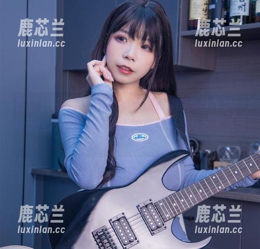 在这里在线探索无颜小天使wy的灰丝作品，精选图片为你带来动人的视觉享受与艺术共鸣。.txt