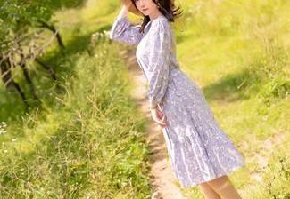 星之迟迟日常COS图集，带你进入一个充满幻想的世界！.txt