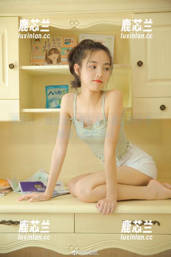 星颜社 - 姚沐迪女友写真：原图解析每一帧动人心弦.txt