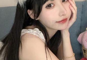 星颜社 - 体验万圣节的异域风情：韩雨馨写真图包大揭秘.txt