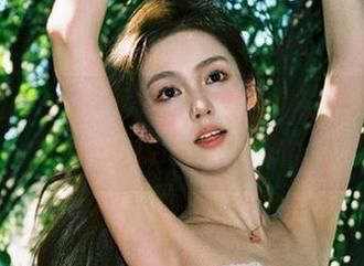 微密圈 - 欲罢不能!是可馨吖长腿高清合集,裁剪出生活的诱人瞬间!.txt