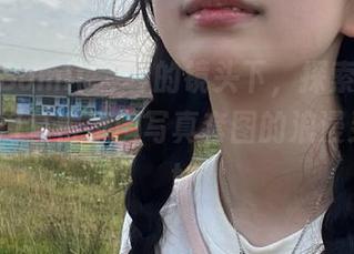 在普美Bomi(보미)的镜头下，探索[Bimilstory]复古氛围写真套图的浪漫灵魂.txt