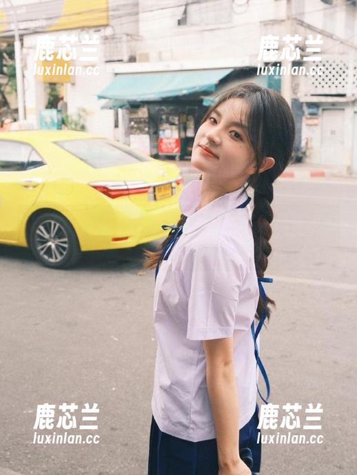 果团网 - 精选裴希西和服摄影：捕捉那份传统之美的魅力瞬间.txt