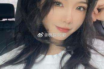 桃良阿宅的御姐写真展：高画质原图与精致壁纸一网打尽.txt