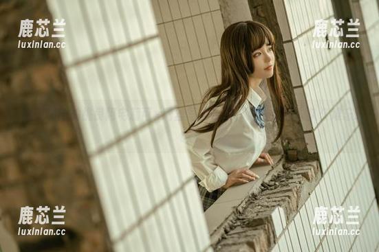 精美绝伦的桃良阿宅莉可x莉丝写真合集，观看后让人久久难忘.txt