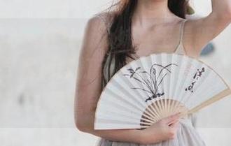 模范学院 - 在Hana妹女王最新的写真图库中，寻找那些打动心弦的瞬间，别说我没警告你！.txt