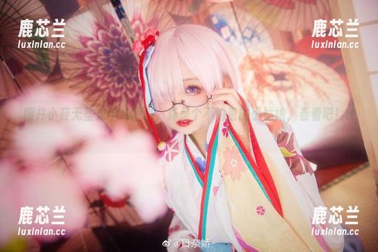樱井小莜无圣光学妹图包，真是个不怕羞的小姑娘，看看吧！.txt