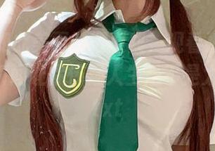 没见过如此美丽的樱梨梨,观看她的图包,礼服瞬间让你怀疑人生是不是太普通?.txt