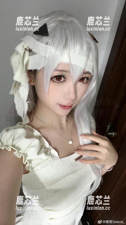 樱落Selena妹妹的写真分享，送你满满的粉嫩少女心，一起陶醉在美好中吧！.txt