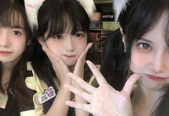 樱落酱w新作来袭:碧蓝航线可畏礼服写真集,下载地址不容错过哦!.txt