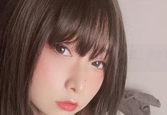 随次屁啦一起私拍:揭秘私底下的风纪委员资源,尽享精彩瞬间.txt