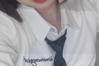 洛桑w伊梓女孩COS作品盛宴:缤纷角色化身背后的每一个故事,等你来解锁!.txt