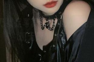 清水由乃裸足写真合集曝光，绝美图集展现无限魅力.txt
