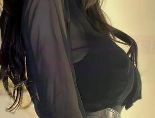 清颜颜子携手花嫁写真合集，展现甜美与梦幻的完美结合！.txt