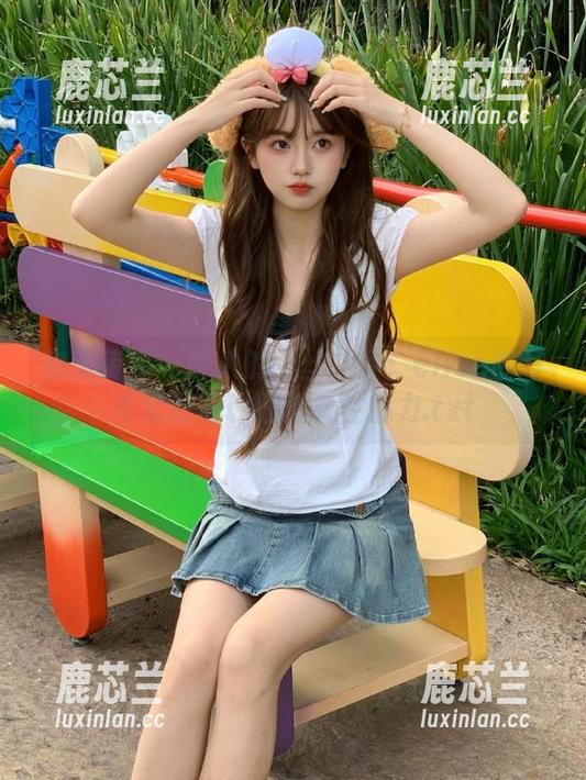 物恋传媒 - 醉人的蕾丝之梦：elise的写真套图展现细腻女性魅力.txt