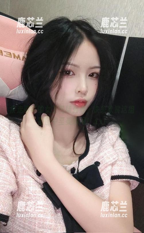 疾走可可的女王气场强劲，快来欣赏这组原图中至美瞬间！.txt