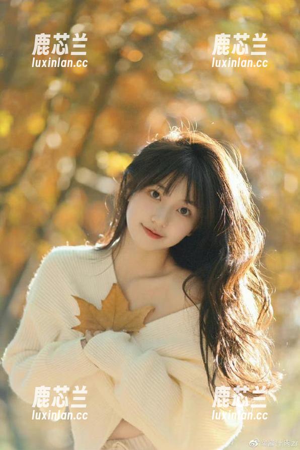 微密圈 - 禅雨儿Lynne的黑色探讨：图库中分享她的创意瞬间.txt