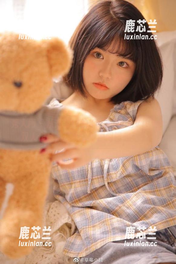 秀人网-K8傲娇萌萌Vivian 秀人网 - 从未见过的K8傲娇萌萌Vivian双人作品,最新可爱瞬间曝光!.txt