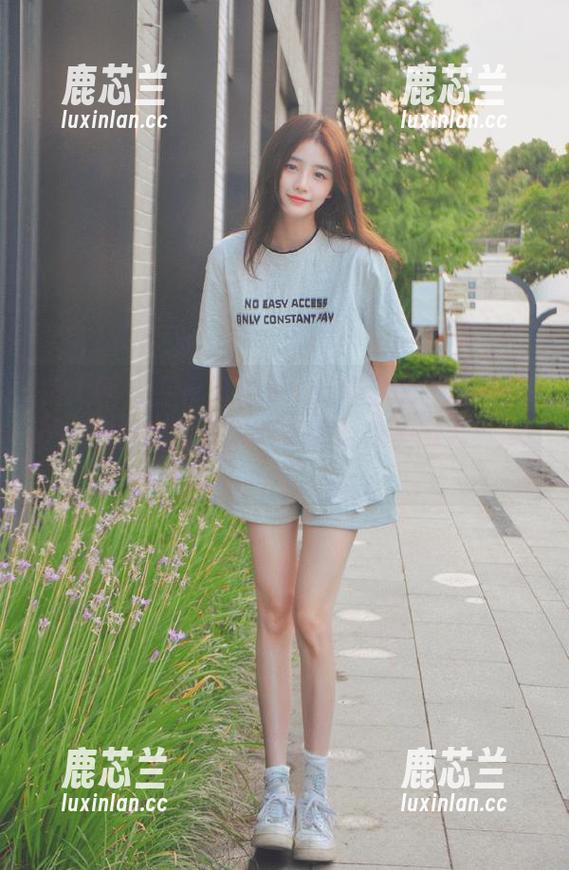 秀人网-卓君Jeanes 秀人网 - 在卓君Jeanes的独特视角中探寻:别样剧情与写真资源的完美融合!.txt