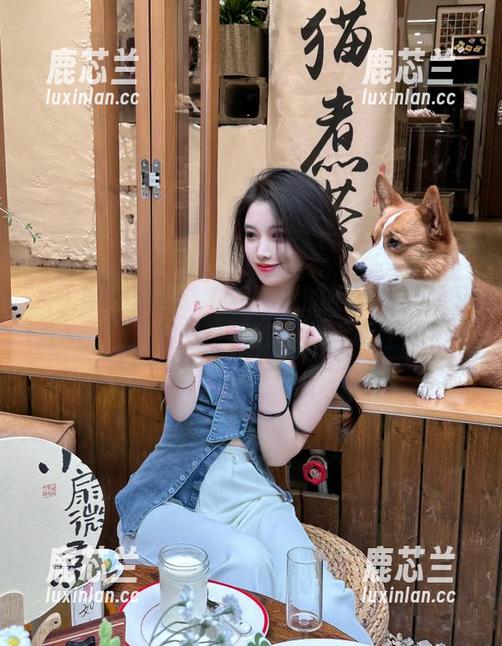 秀人网 - 躲在连衣裙背后的不完美：周于希Sally诚实分享她的写真背后故事.txt