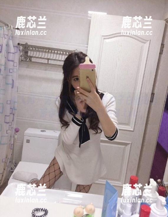 秀人网-奈奈子 秀人网 - 迷人高清图集:奈奈子白丝时刻,带你领略她的独特韵味.txt
