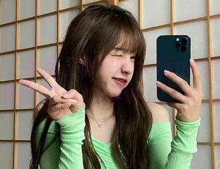 秀人网 - 免费下载娜露selena美足图集,感受她的每一个足迹中的灵动之美.txt