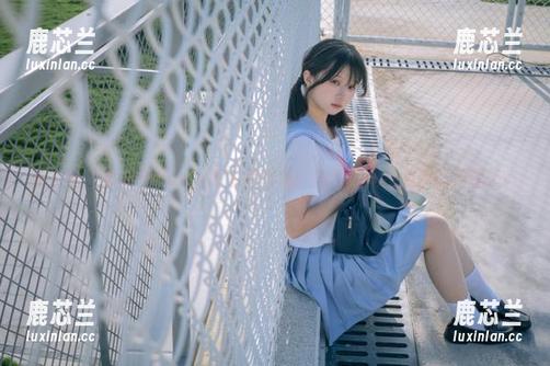 秀人网 - 徐莉芝Botty高清写真集：与圣诞同庆的瞬间捕捉.txt