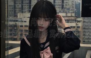 秀人网 - 皮衣风尚的完美表现：戴允祺zoe图包作品摄影赏析之旅.txt